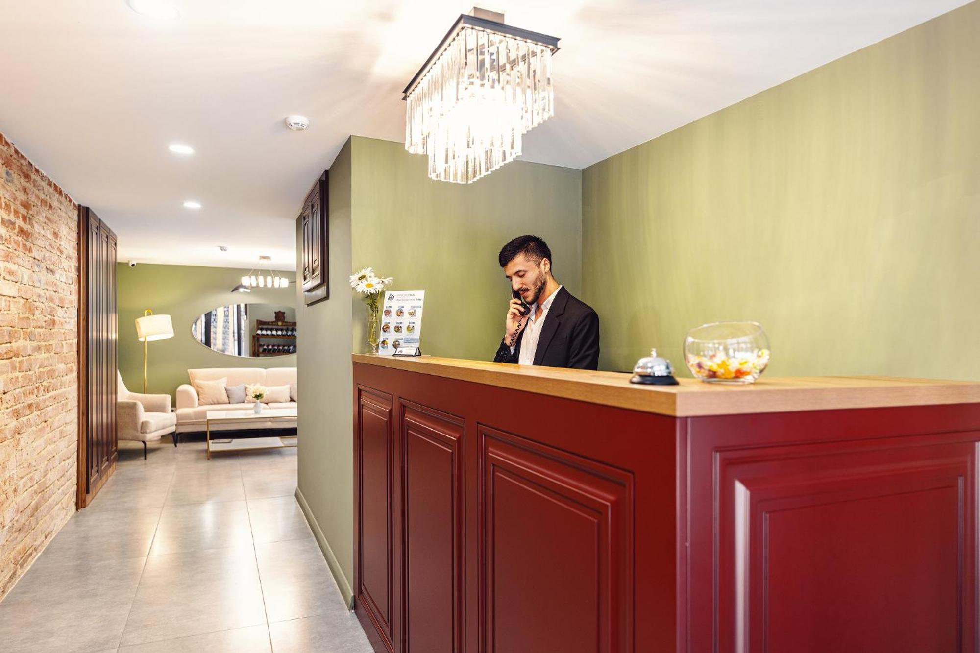 Boutique Hotel Manufactura Τυφλίδα Εξωτερικό φωτογραφία