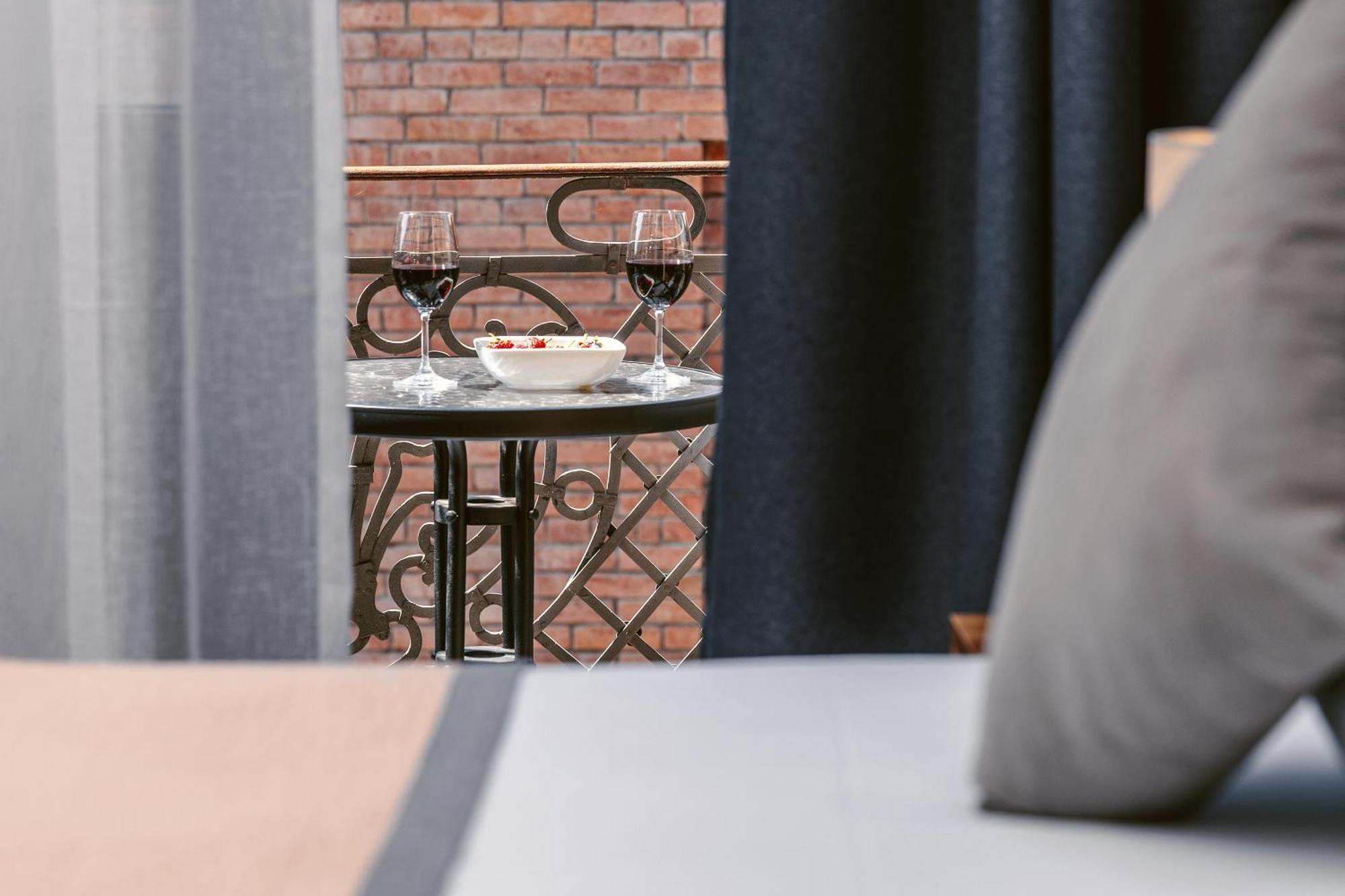 Boutique Hotel Manufactura Τυφλίδα Εξωτερικό φωτογραφία
