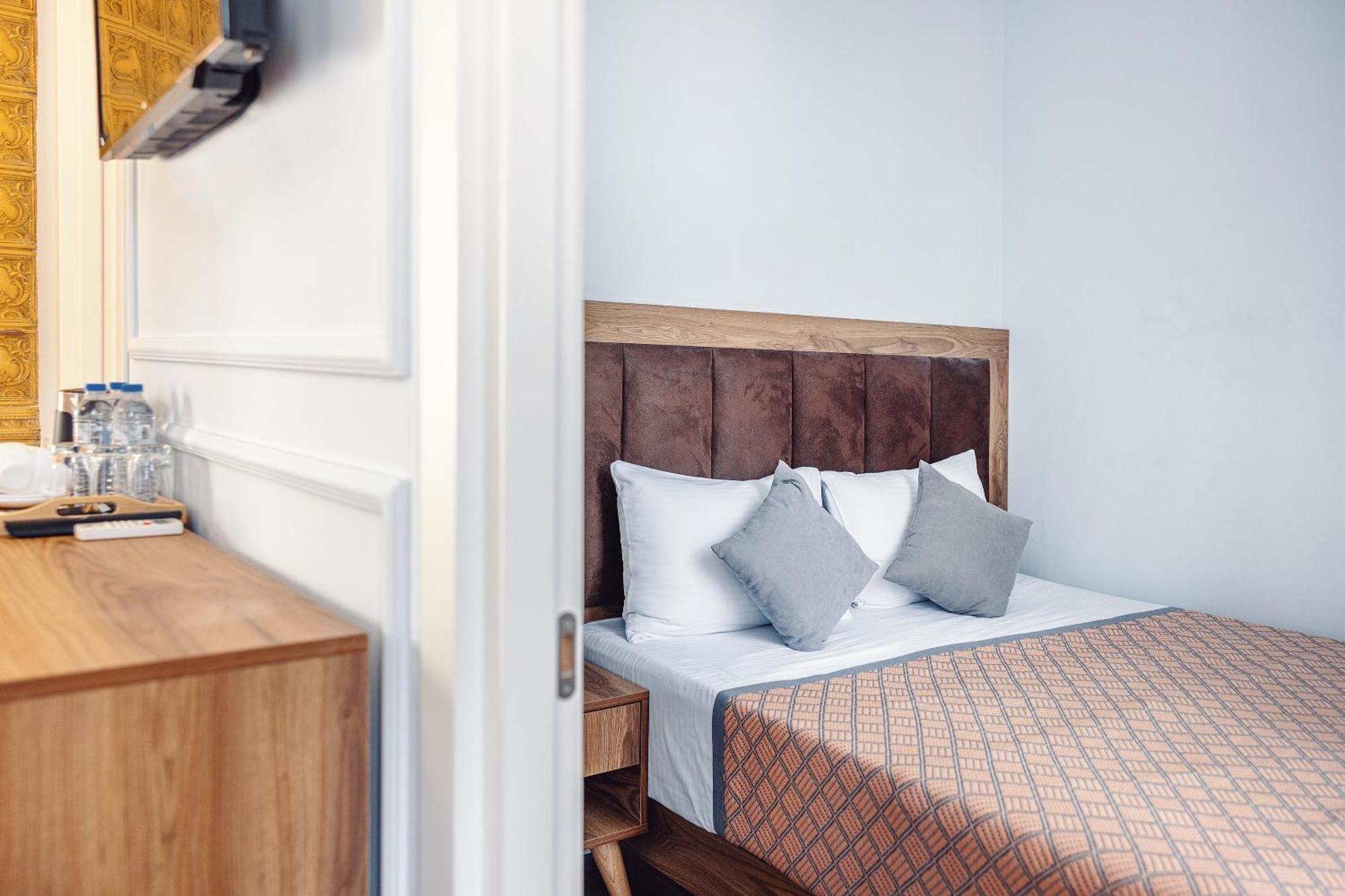 Boutique Hotel Manufactura Τυφλίδα Εξωτερικό φωτογραφία